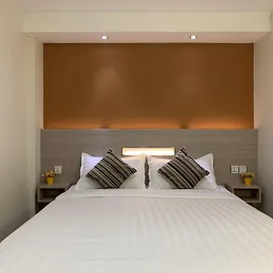 https://the-vibe-inn.yangonhotels.org