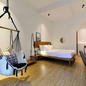 https://the-hut-boutique-hotel-notre-dame.hotelsvungtau.com